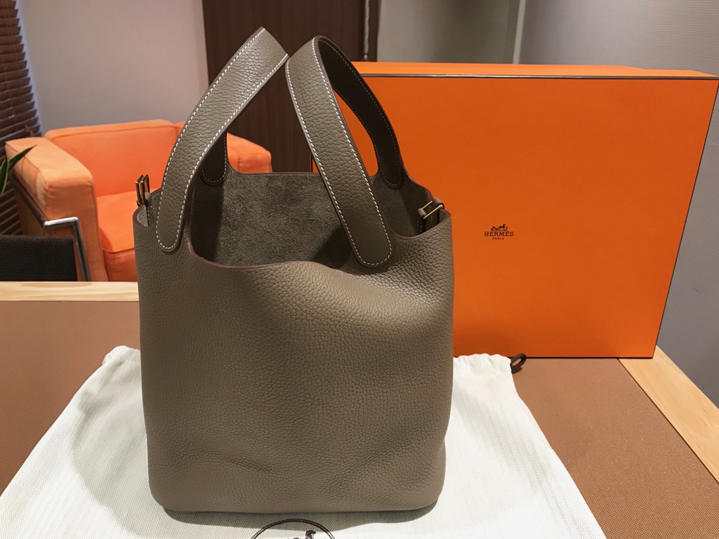 HERMES ピコタンロックMM ゴールド金具