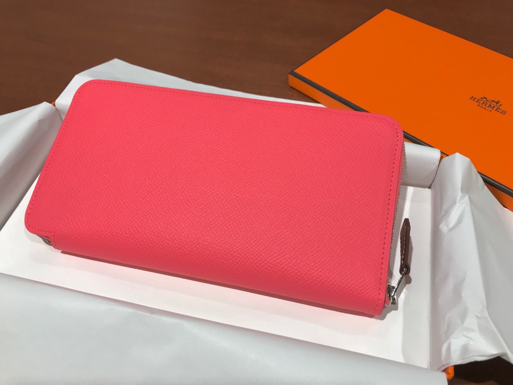 人気のピンクカラーの『エルメス アザップ ロングシルクイン ラウンドファスナー長財布』を高価買取☆ | ブランドピース