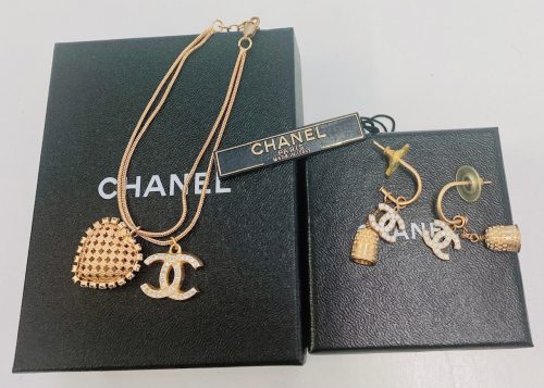 シャネル　アクセサリー　古い　高価買取　和歌山