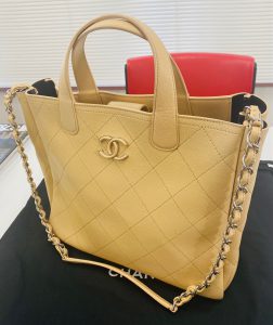 シャネル　買い取り　和歌山