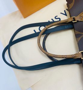 ルイヴィトン　オンザゴー　高価買取