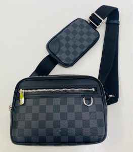 ルイ･ヴィトン ダミエグラフィット スコット メッセンジャー ショルダーバッグ ボディバッグ N50018