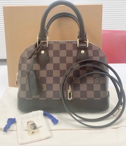 ヴィトン　アルマ　買い取り