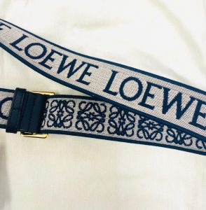 ロエベ　バッグ　買い取り　和歌山