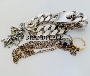 和歌山市　貴金属　買い取り　THIERRY