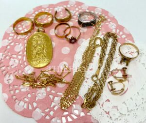 純金　指輪　アクセサリー　金　買い取り　和歌山市