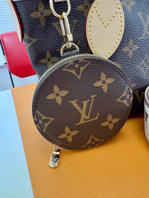 和歌山　ルイヴィトン　新品　高価買取